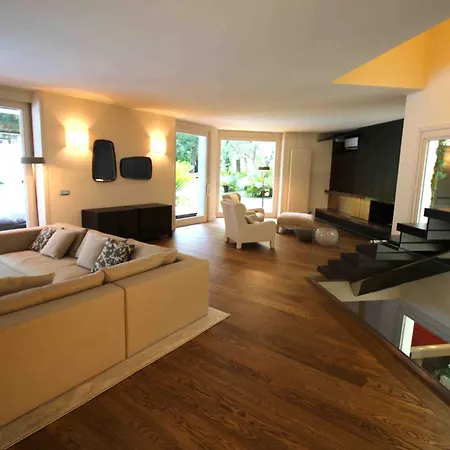 Serena Villa *